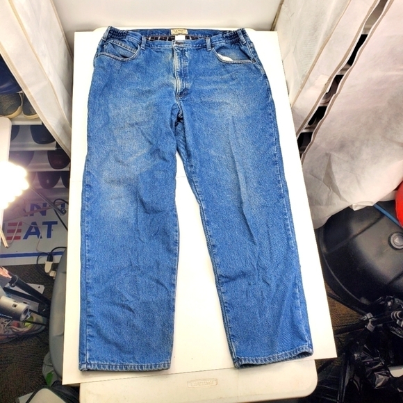 L.L.Bean Pants Men's 42 x 32 Double L® Jeans Natural Fit Flannel-Lined Blue - Picture 11 of 13